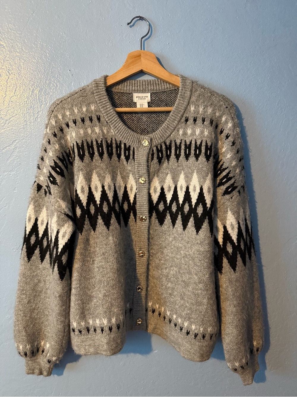 Amiee Song Super Soft Patterned Cardigan Sweater - Gray